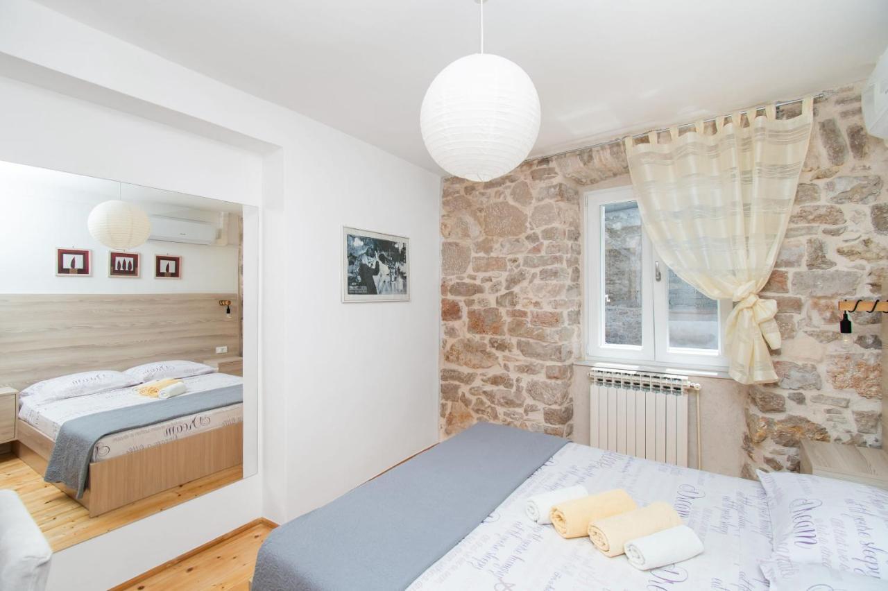 וודיצה Apartment Julija מראה חיצוני תמונה