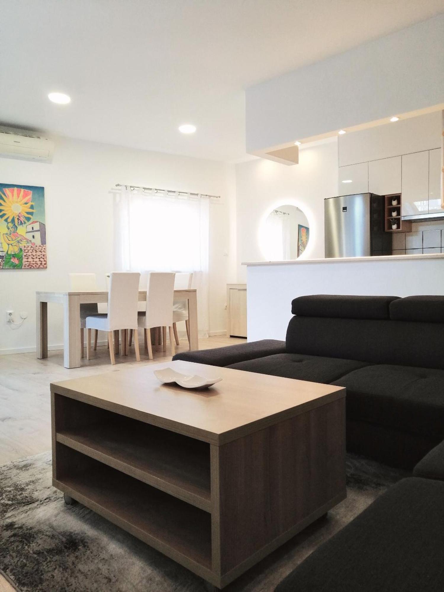וודיצה Apartment Julija מראה חיצוני תמונה